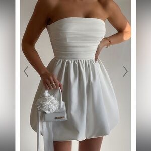 Showpo SHAIMA MINI DRESS - STRAPLESS DRESS IN WHITE